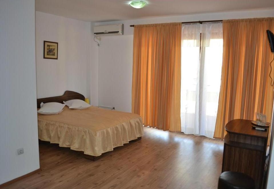 Hotel Corsar Τουλσέα Δωμάτιο φωτογραφία